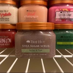 Tree Hut Lychee & Plum Scrub